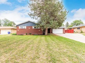 472 Jamaica Street, Aurora CO 80010