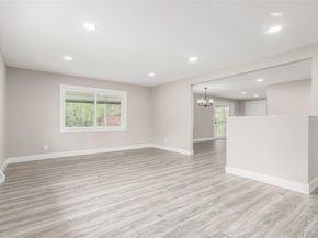 472 Jamaica Street, Aurora CO 80010