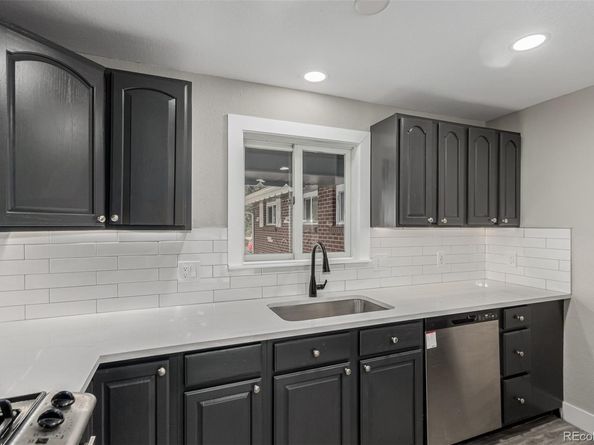 472 Jamaica Street, Aurora CO 80010