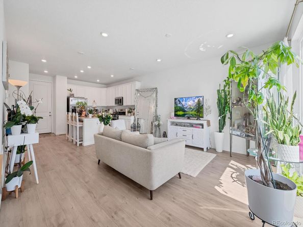 7346 W Asbury Drive, Denver CO 80227