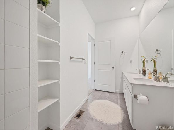 7346 W Asbury Drive, Denver CO 80227