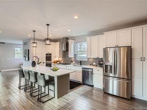 11885 W Katherine Avenue, Lakewood CO 80401