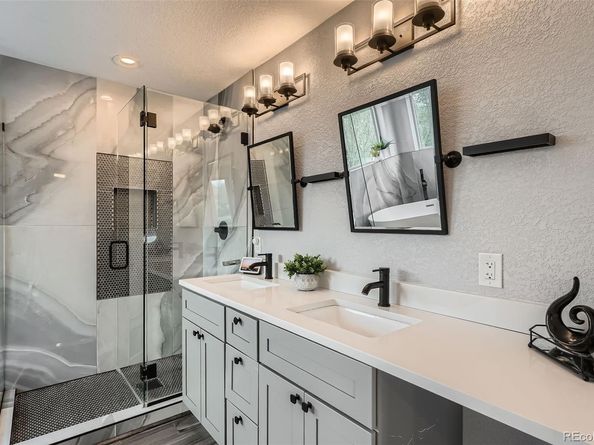 11885 W Katherine Avenue, Lakewood CO 80401