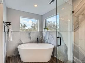 11885 W Katherine Avenue, Lakewood CO 80401