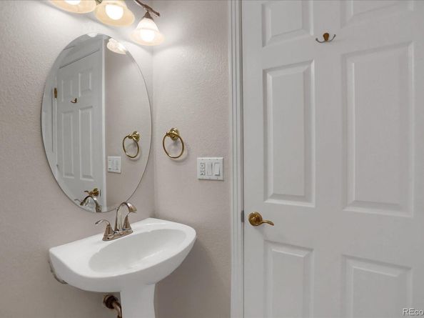 13950 E Chenango Drive, Aurora CO 80015