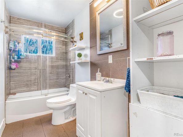 Undisclosed Address #9565729, Aurora CO 80011