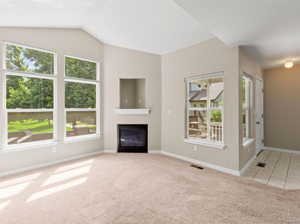 3748 Oakwood Drive, Longmont CO 80503