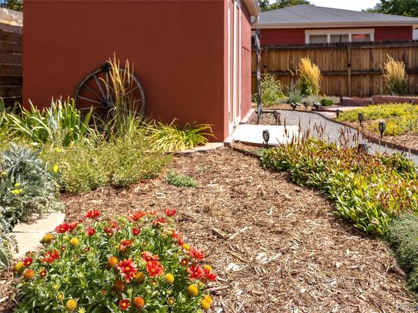 4530 S Inca Street, Englewood CO 80110