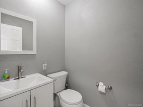 8233 W 62nd Place, Arvada CO 80004