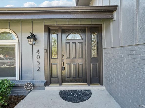 4052 S Willow Way, Denver CO 80237
