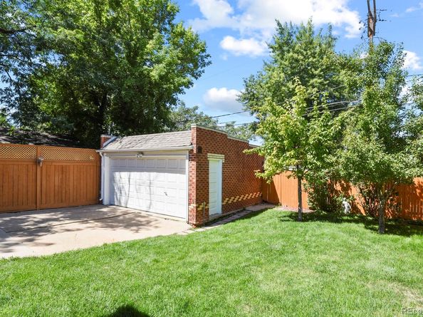 1529 Holly, Denver CO 80220