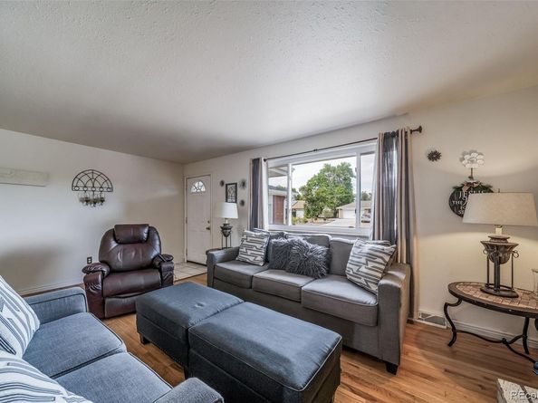 13674 E Parkview Drive, Aurora CO 80011