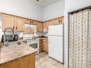 919 S Dawson Way 17, Aurora CO 80012