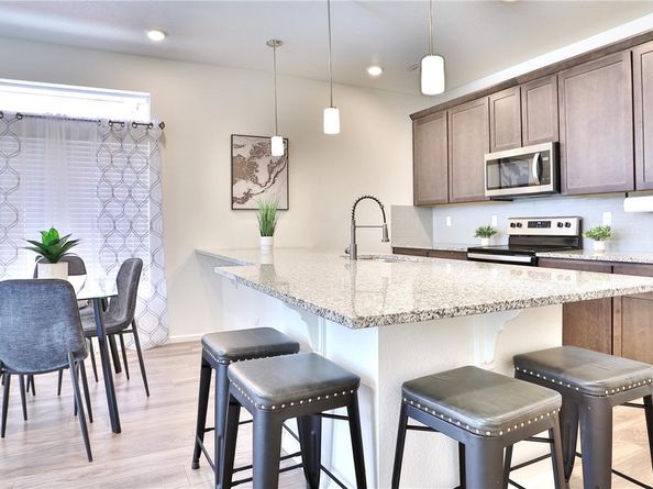 17983 E 103rd Avenue, Commerce City CO 80022