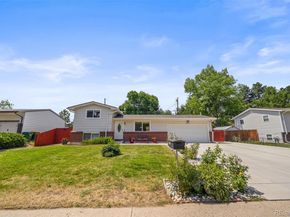 957 S Owens Court, Lakewood CO 80226