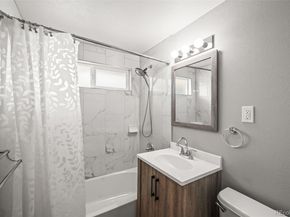 957 S Owens Court, Lakewood CO 80226