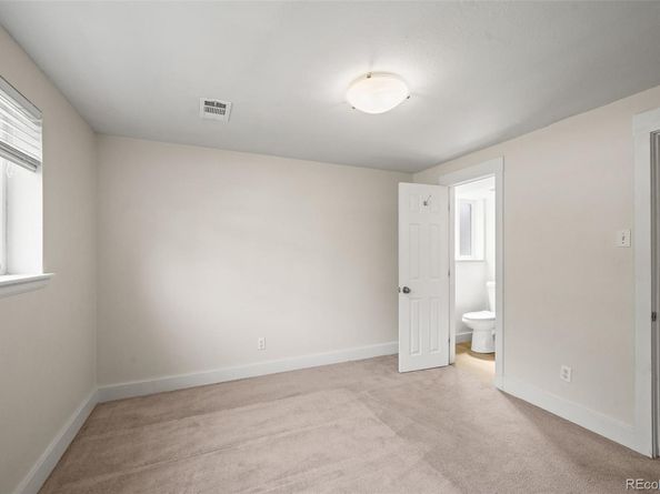 957 S Owens Court, Lakewood CO 80226