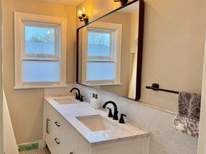 4085 S Grant Street, Englewood CO 80113