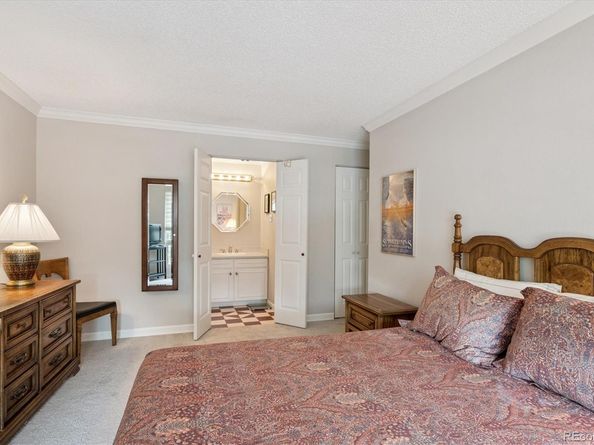 2907 S Locust Street, Denver CO 80222