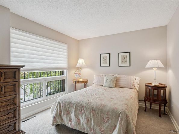 2907 S Locust Street, Denver CO 80222