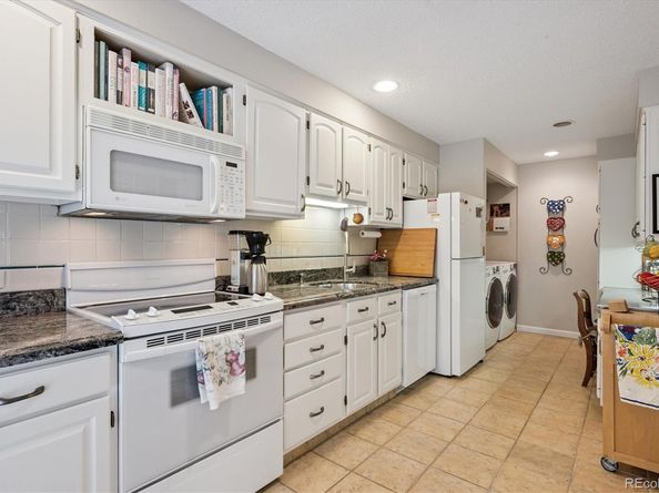 2907 S Locust Street, Denver CO 80222