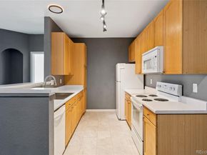 14241 E 1st Drive 201, Aurora CO 80011