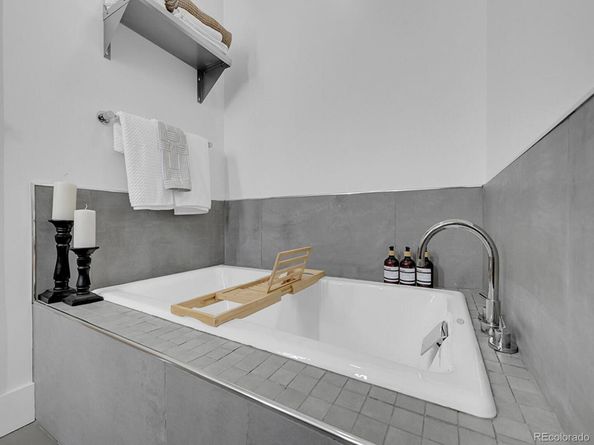 2100 16th Street 204, Denver CO 80202