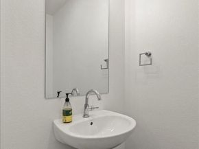 Undisclosed Address #5914197, Broomfield CO 80023