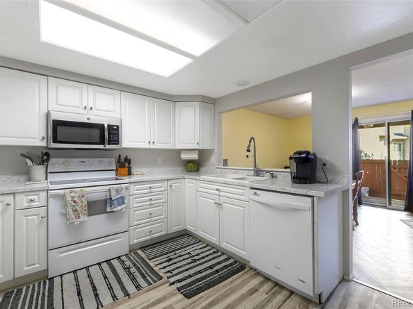 6556 S Yukon Way, Littleton CO 80123