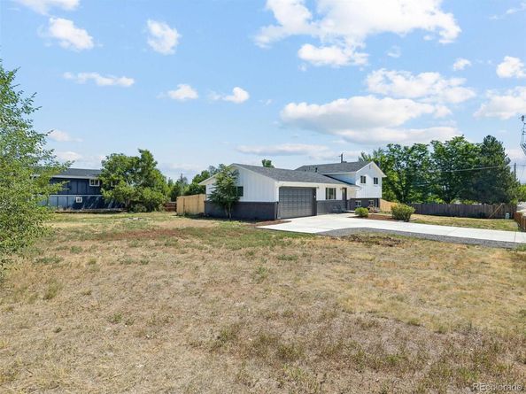 12073 W 8th Avenue, Golden CO 80401