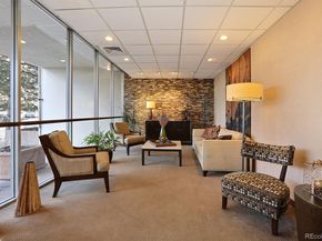 2 Adams 905, Denver CO 80206
