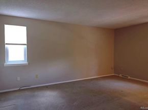 8401 E Long Avenue, Centennial CO 80112