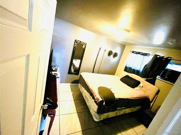 Undisclosed Address #3844791, Denver CO 80219