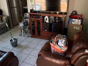 Undisclosed Address #3844791, Denver CO 80219