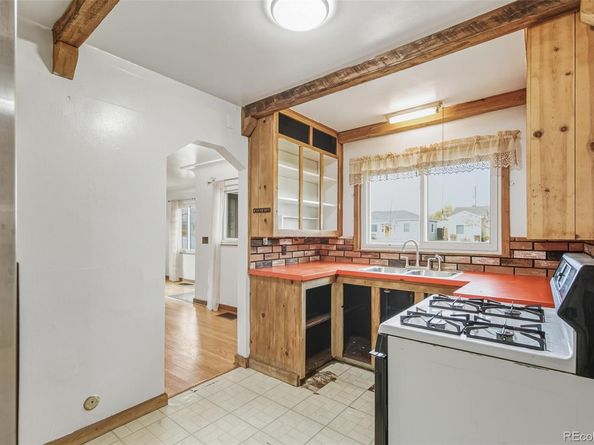 5040 Elm Court, Denver CO 80221