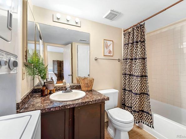 3050 W 32nd Avenue 202C, Denver CO 80211