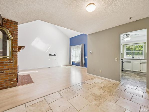 979 S Granby Way, Aurora CO 80012