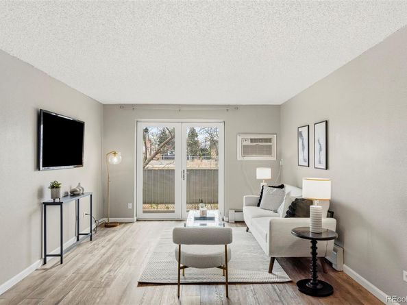 3047 W 47th Avenue 205, Denver CO 80211