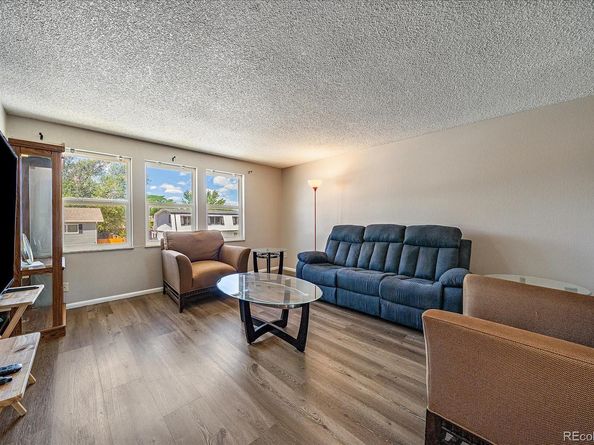 5042 Scranton Street, Denver CO 80239