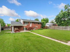 6721 Quay Court, Arvada CO 80003