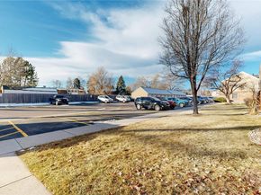3324 S Ammons Street 103, Lakewood CO 80227