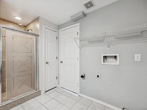 4001 S Flanders Way, Aurora CO 80013