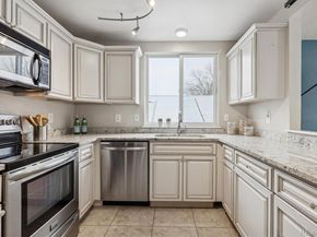 4001 S Flanders Way, Aurora CO 80013