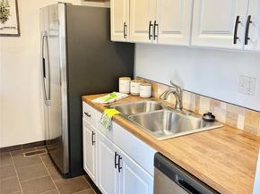 Undisclosed Address #3287727, Arvada CO 80005
