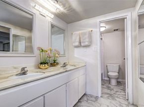 Undisclosed Address #7846693, Denver CO 80203