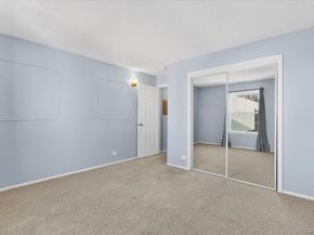 2301 E Fremont Avenue Y06, Centennial CO 80122