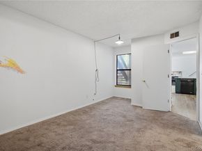 992 S Dearborn Way 12, Aurora CO 80012