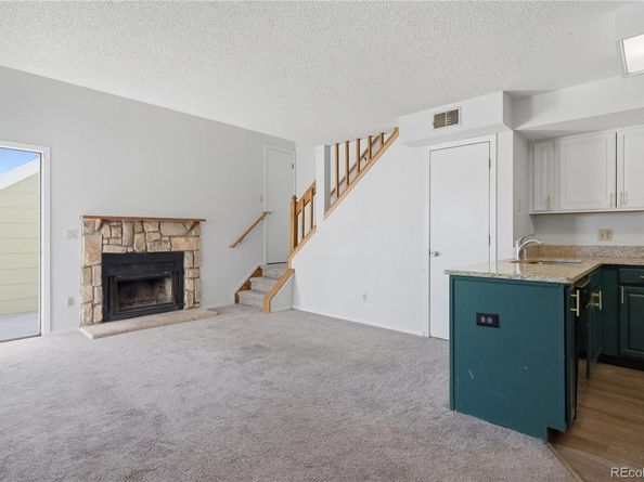 992 S Dearborn Way 12, Aurora CO 80012