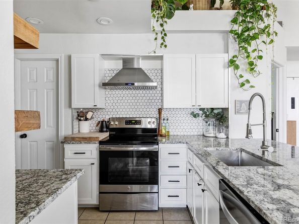 888 S Reed Court B, Lakewood CO 80226