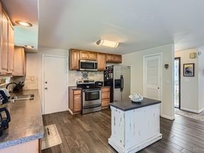 6212 S Ash Circle W, Centennial CO 80121